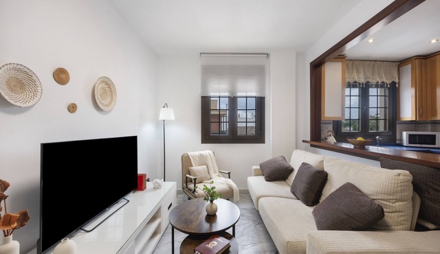 Vacation Apartment 9 min from Bajo de Guía with Shared Terrace, Wi-Fi & Air Conditioning