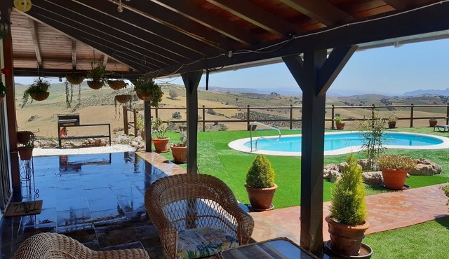 Vacation Home "Salvador" with Mountain View, Private Pool & Wi-Fi