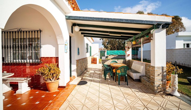 Villa Angela el Palmarnvery close to the beach (pets free)
