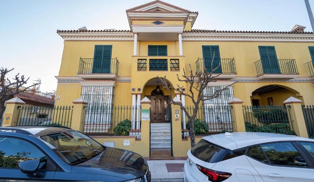 VILLA CAPITAN