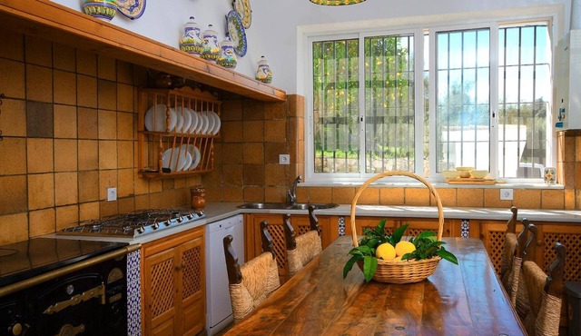 Villa 'Chalet Rural Los 20 Pilares' with Mountain View, Wi-Fi and Air Conditioning