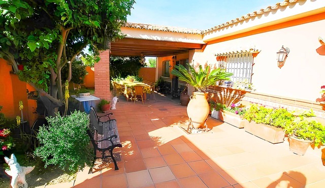 Villa El Puerto de Santa María, 3 bedrooms, 7 persons