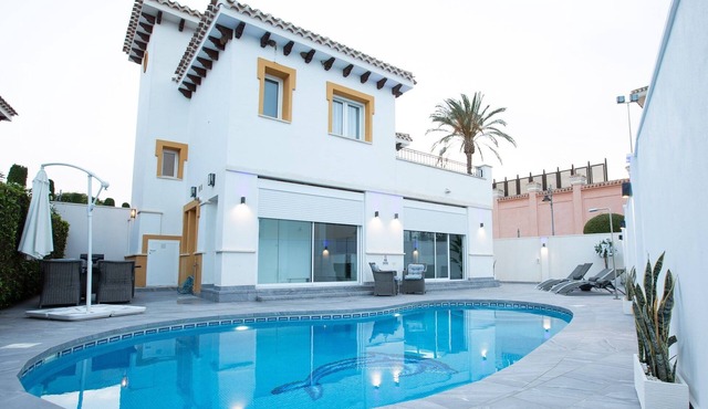 Villa Fresno with pool on Mar Menor Golf Resort
