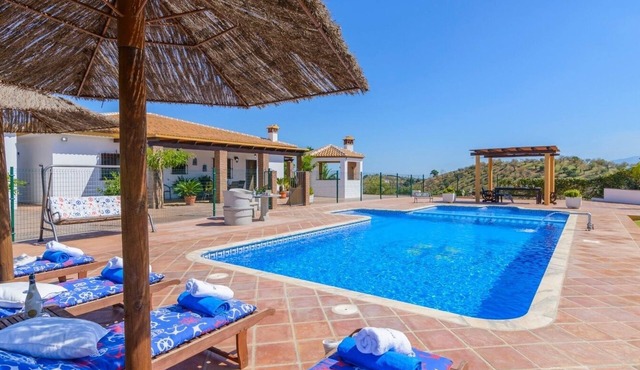Villa Galiano Guaro by Ruralidays