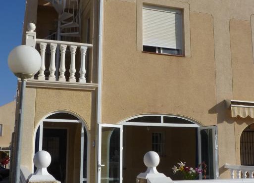 Villa Goleta in Los Altos