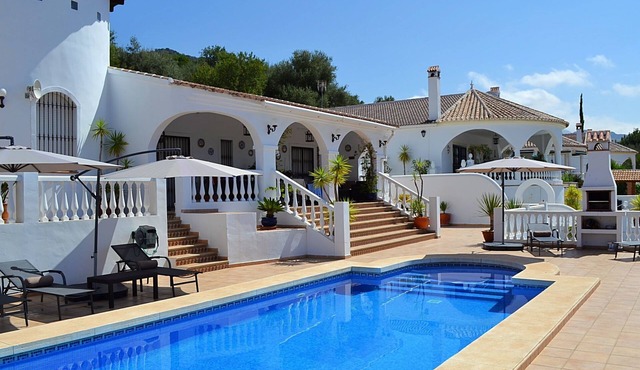 Villa mit Blick auf das Wasser by Interhome