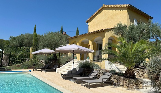 Villa Ocre, in Provence Verte, between the Mediterranean and the Gorges du Verdon. in Lorgues