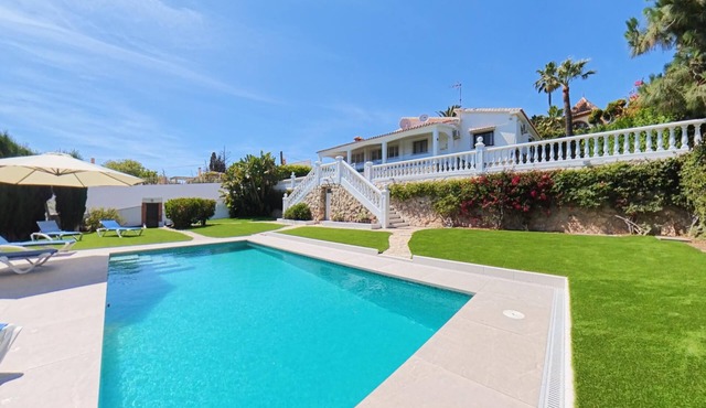 Villa Sursum – Luxury Sea View Villa with Private Pool