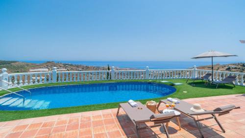 Villa Universal Beauty Resort Torrox by Ruralidays