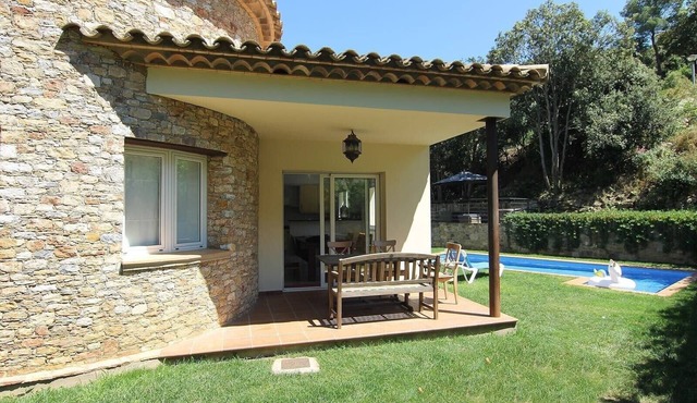 Villa "with Pool Ac and Sea View" with Pool, Garden & Wi-Fi in Begur