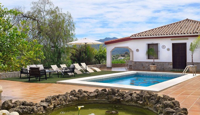 Villa with private pool near Marbella