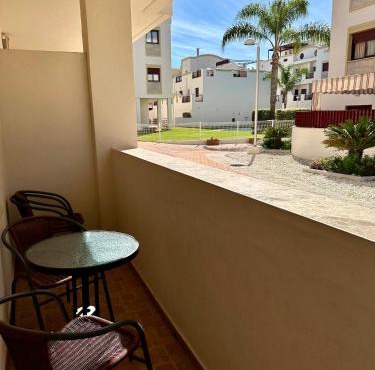 VillaCarreta piscina comunitaria y parking privado a 7 minutos de la playa a pie