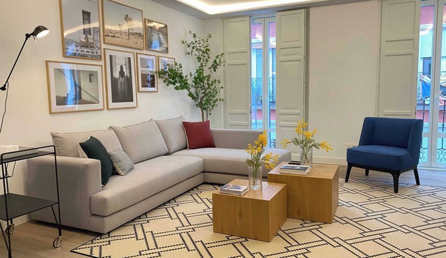 w* | Bright 2BR in the Heart of Chueca