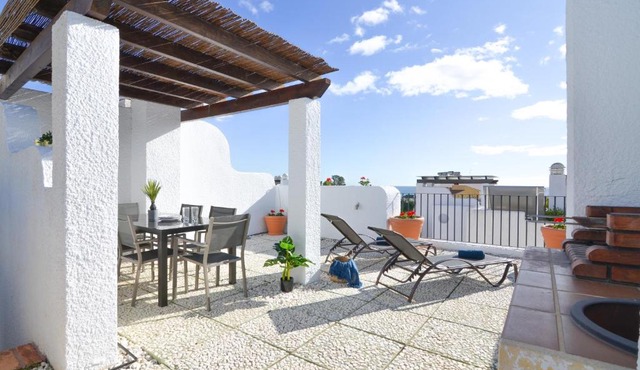 WintowinRentals Townhouse, Roof Terraze & Pool