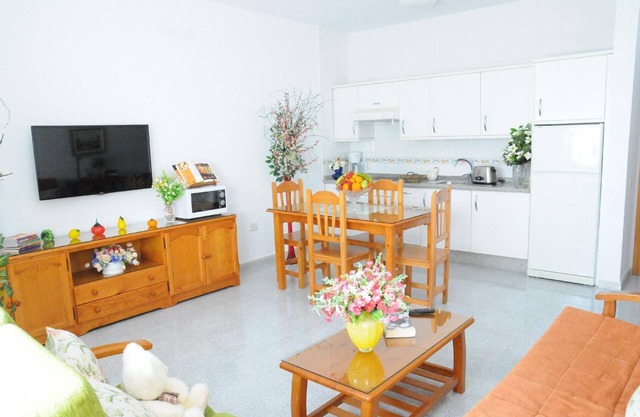 Ferienwohnung Vecindario Für Personen Mit Schlafzimmer 