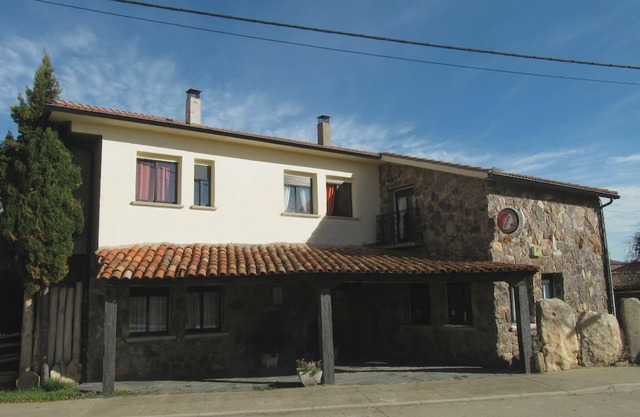 Las Cavenes del Cabaco Double Room