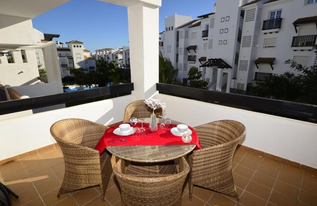 R40 Nice apartment in Sabinillas