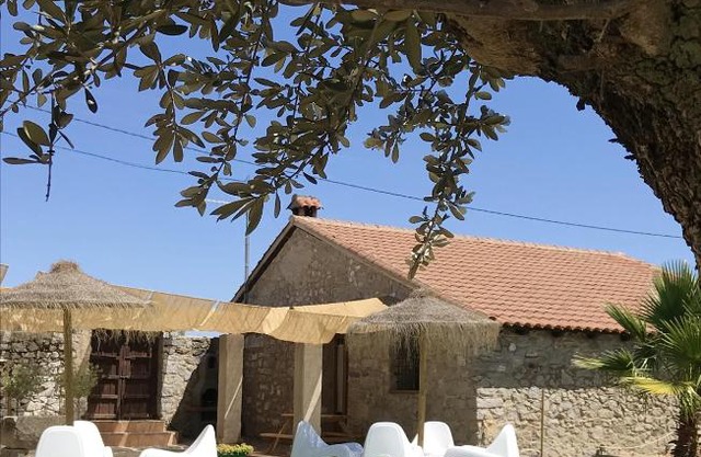 Bedrooms Enclosed Garden At Alcaracejos 