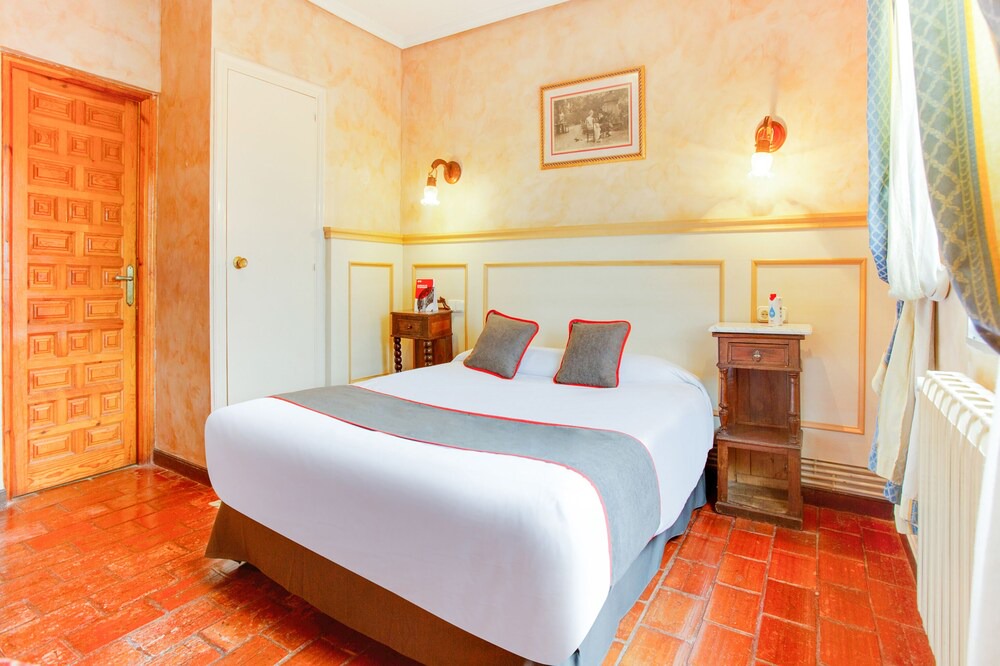 Tudela de Duero Hotel | Hotel Jaramiel