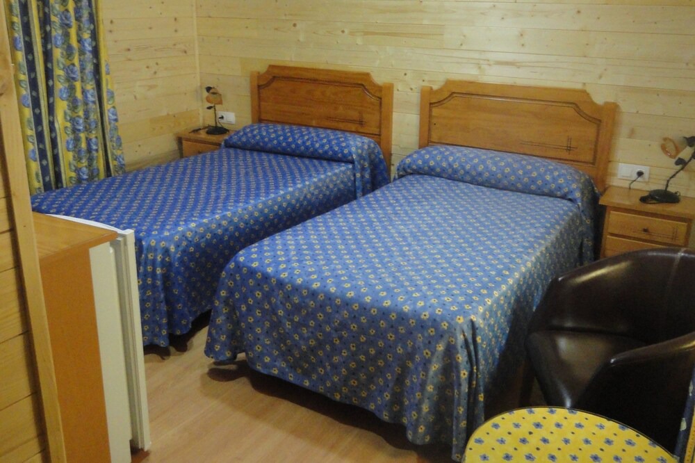 Tarancon Hostel | Hostal Gran Avenida