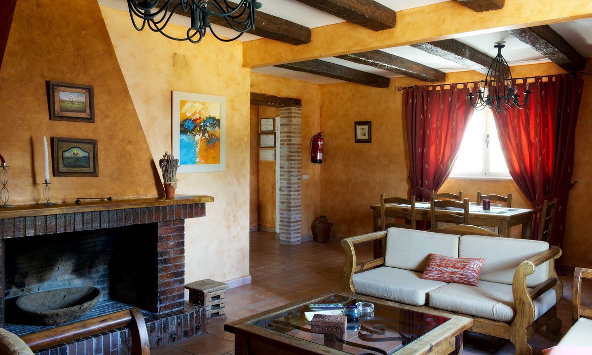 Herrera de Alcantara House | Finca Dehesa Tres Riveros