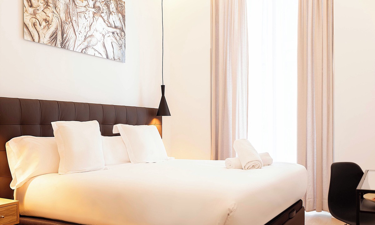 Centro Hotel | Woohoo Rooms Boutique Luna