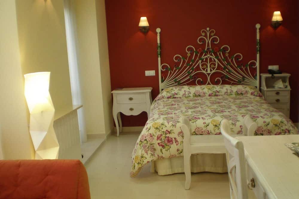 Isar Hotel | Hotel Rural La Consulta de Isar