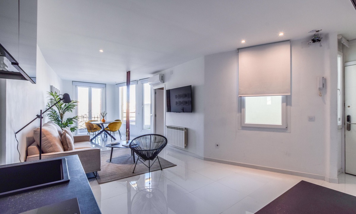 Las Acacias Apartment | New and bright apartment with terrace Gl1