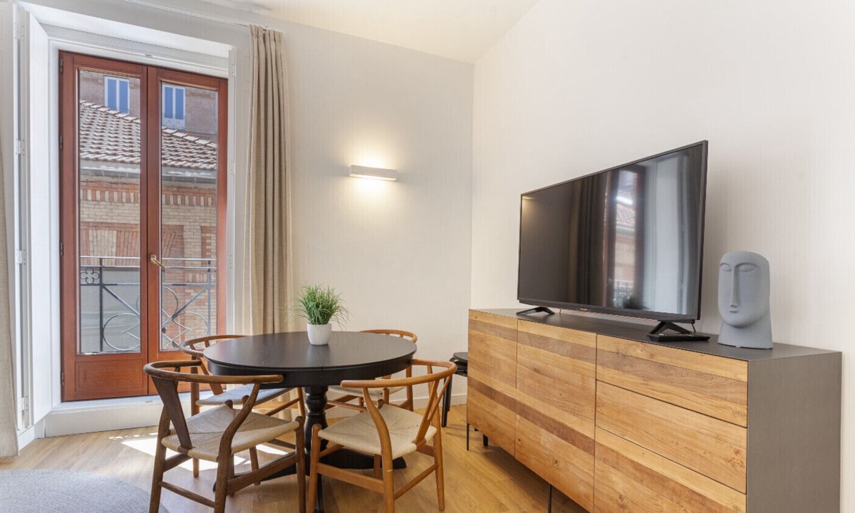 Cortes Apartment | Bellas Artes V apartment in Madrid