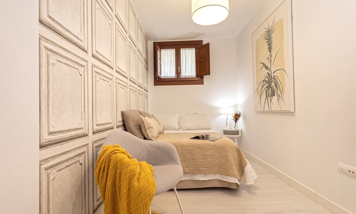 Central District Apartment | Genteel Home Zacatin 103