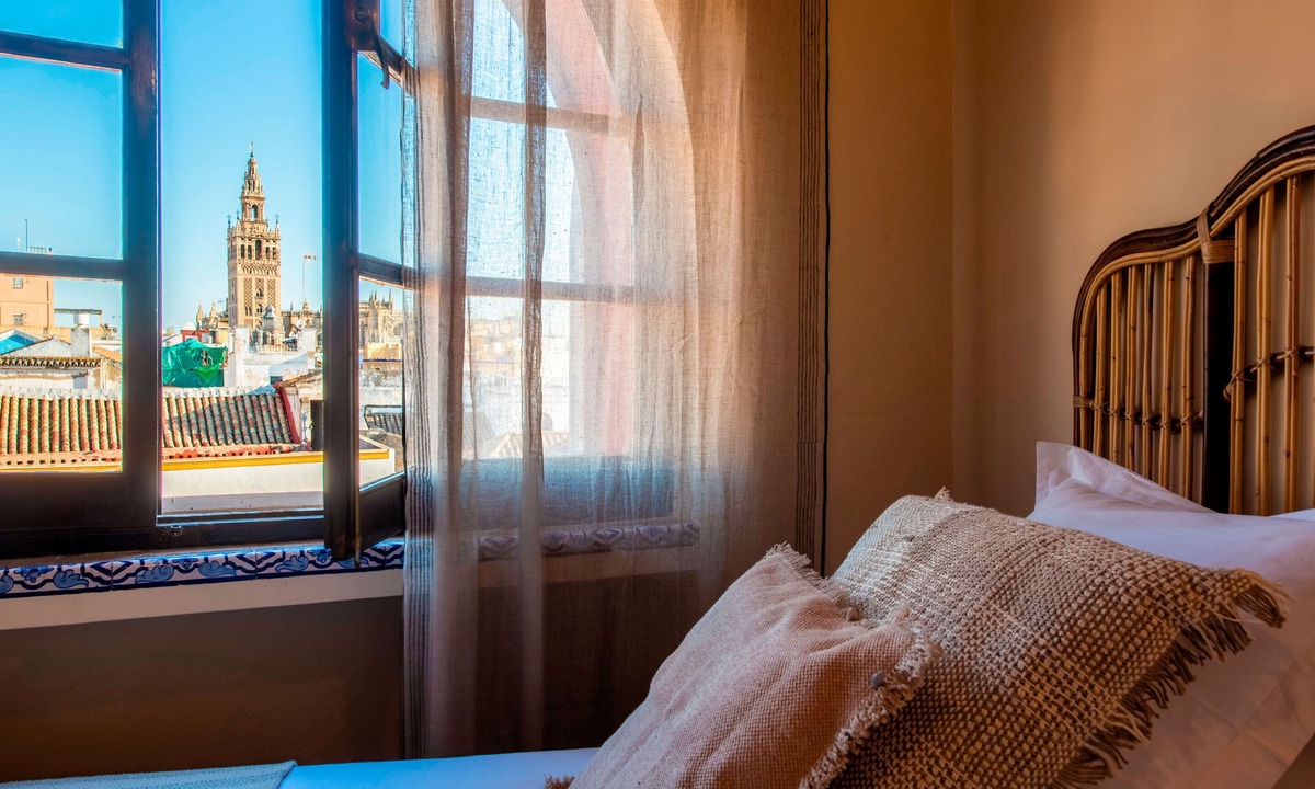 Historical Center Apartment | Genteel Home San Isidoro Terrace