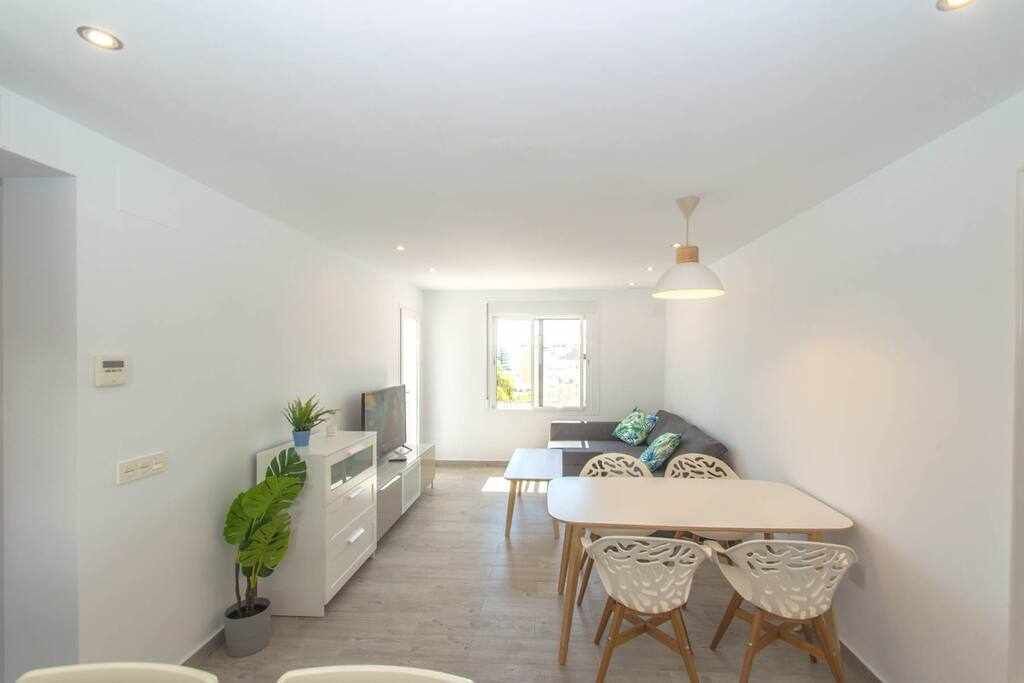 Torreblanca Apartment | Casablanca 3: New apartment 2nd floor with views.