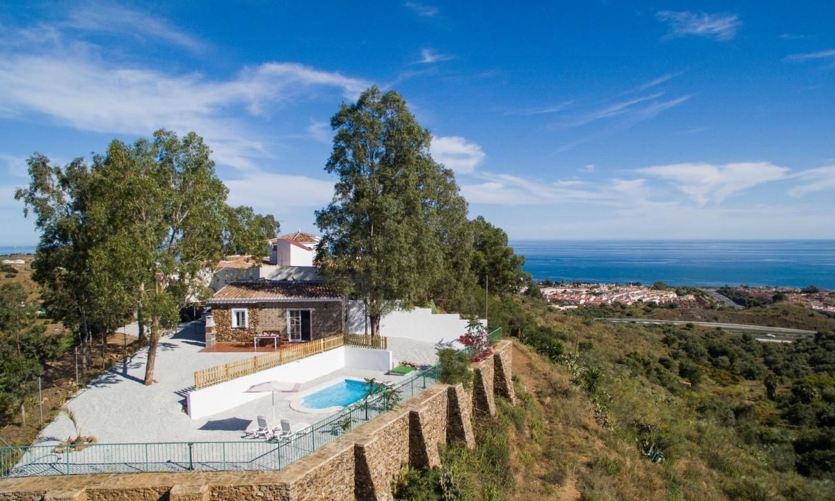Chilches House | Casa Ronda mit privatem Pool in Chilches by Interhome