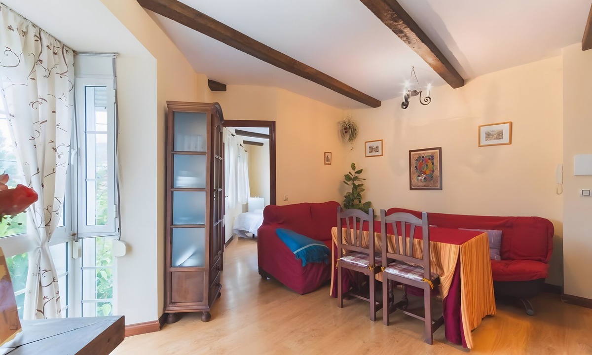 Benaocaz Apartment | Apartment 'Exclusivo' with Mountain View and Air Conditioning
