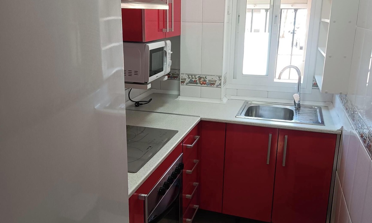 Aguadulce Apartment | Apartment 300 meters from the beach and the marina