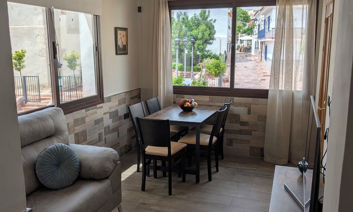 Arroyo de la Miel Apartment | Luminous Duplex centrally located in Arroyo de la Miel, 3 minutes from downtown.
