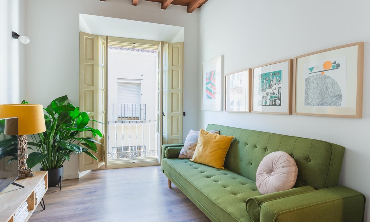 San Felipe Neri Apartment | Balcones de Ollerías