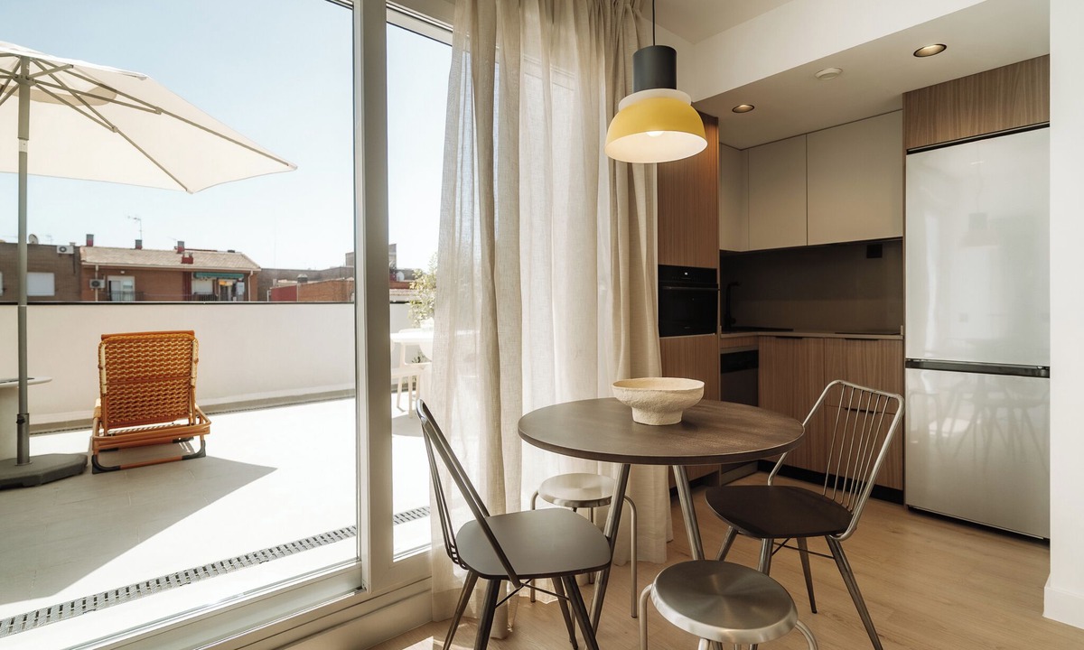 Puente de Vallecas Apartment | Via Monte Apartments by Olala Homes