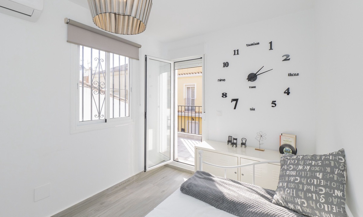 Malaga-Este Apartment | Cubo's Sea House Pedregalejo/close to the beach/urban/free wifi