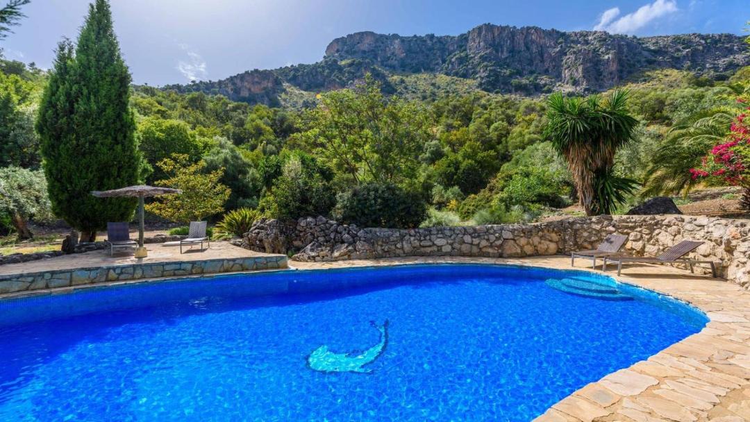 Montecorto House | Cortijo y Estudio Montecorto by Ruralidays