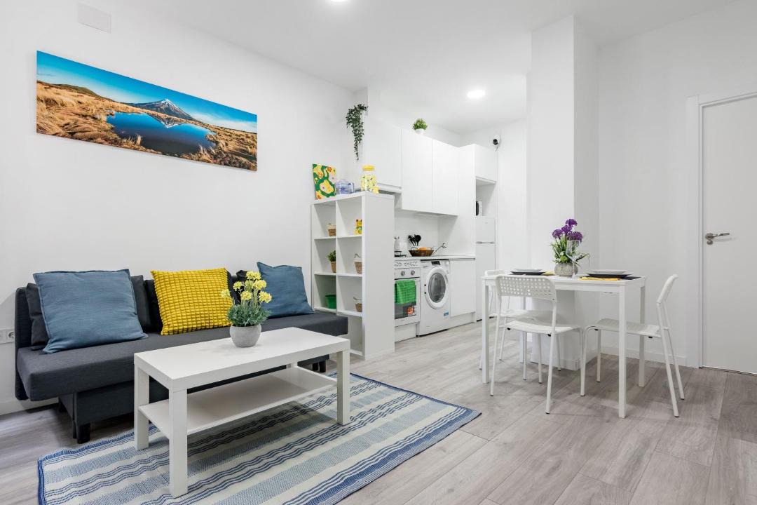 Coslada Apartment | Apartment 1 Coslada Metro 6pax