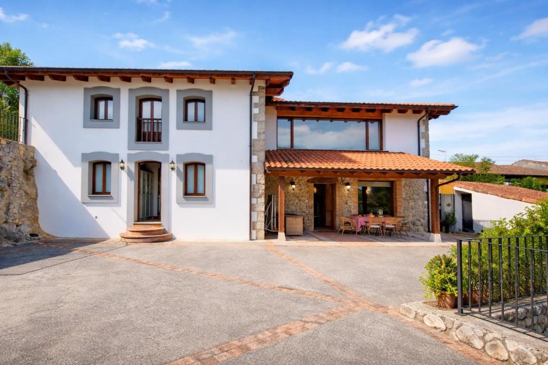 Parres Municipality House | Casa Llanes con Jardín, Vistas y Barbacoa – Maruja