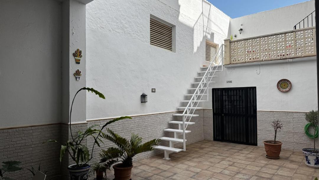 Valle de Abdalagis Apartment | Patio de Los Barberos 3