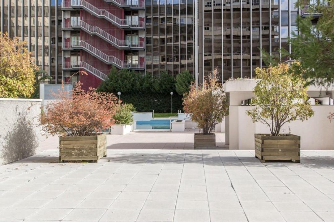 Cotos Apartment | Plaza de Castilla III - Apartamento acogedor en Madrid