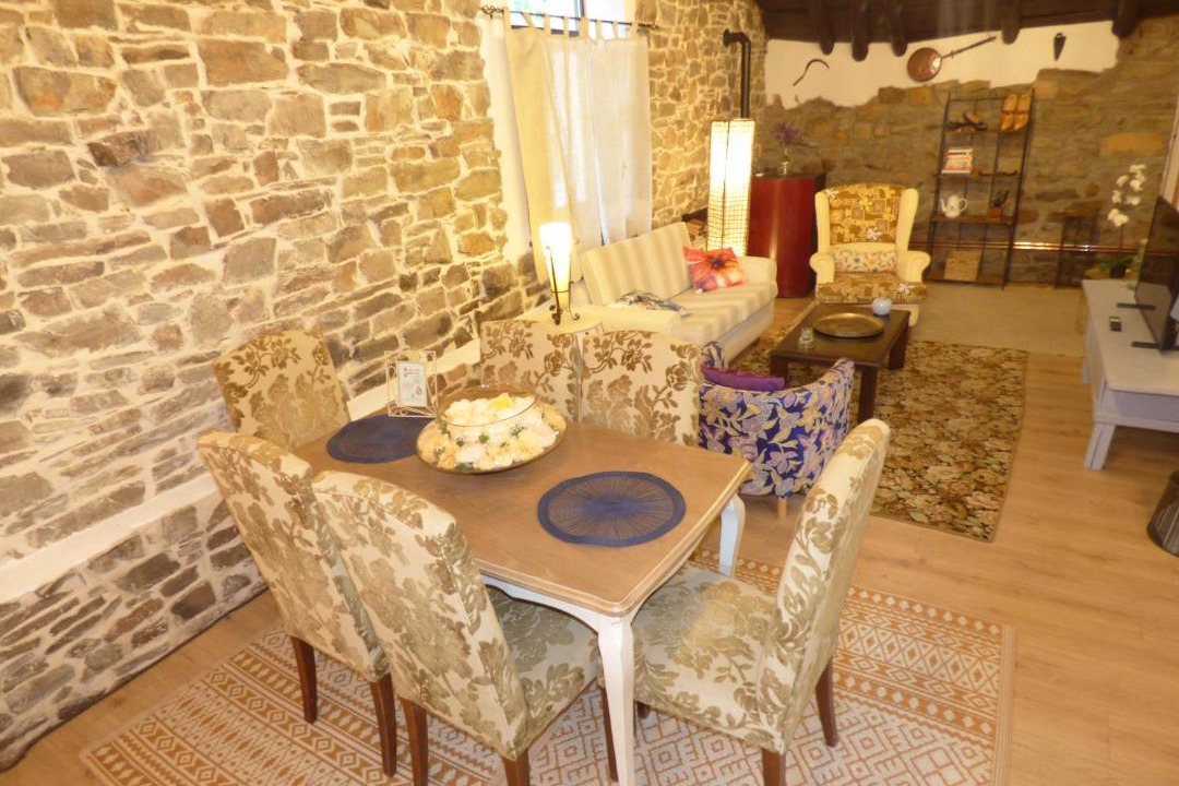 Villacibran Apartment | 2 apartamentos Luna para grupos con jardines privados