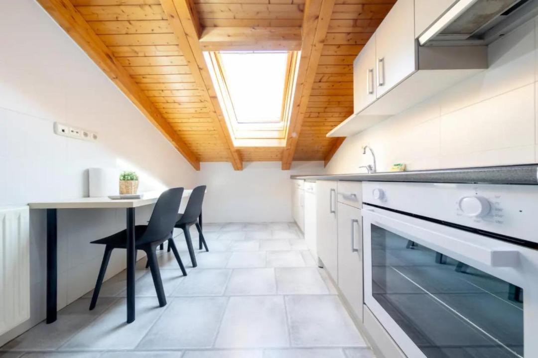 Soria Apartment | Renovado - Ático Plaza Herradores, céntrico y wifi