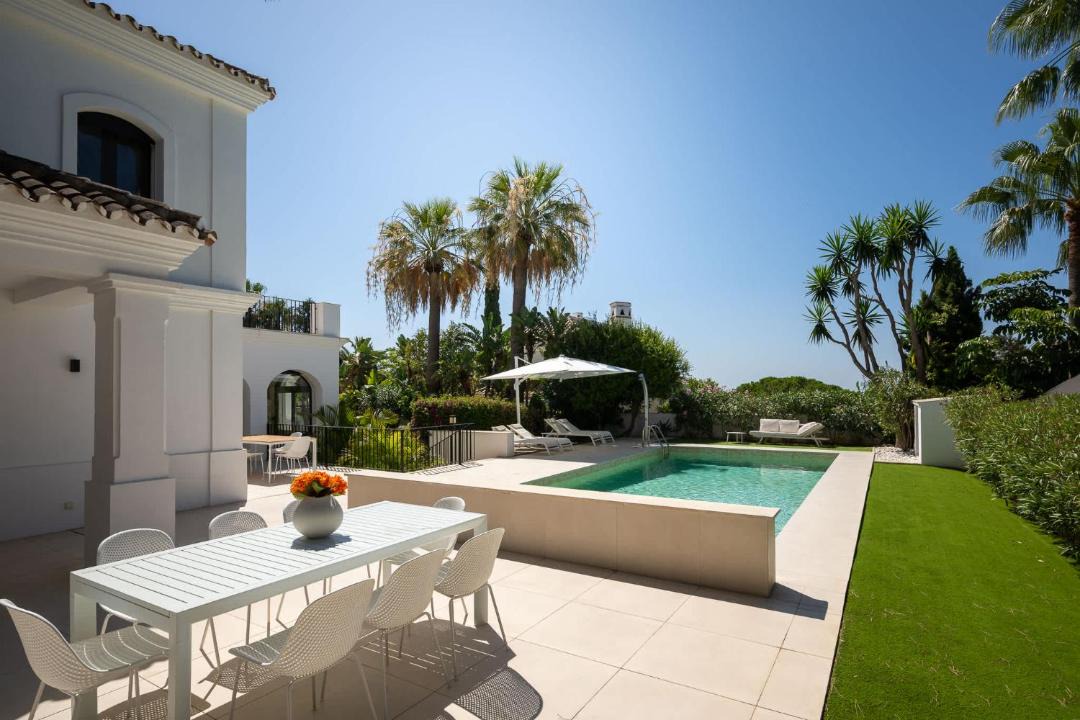 Urbanizacion Marbessa Villa | Villa Lioness exclusive villa with pool and sauna