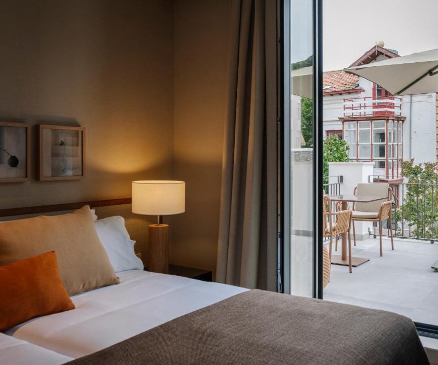 Santander Hotel | Hotel Rhin Garden