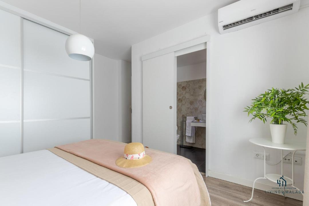 Explanada de la Estacion Apartment | Living4malaga Sea Breeze Apartment