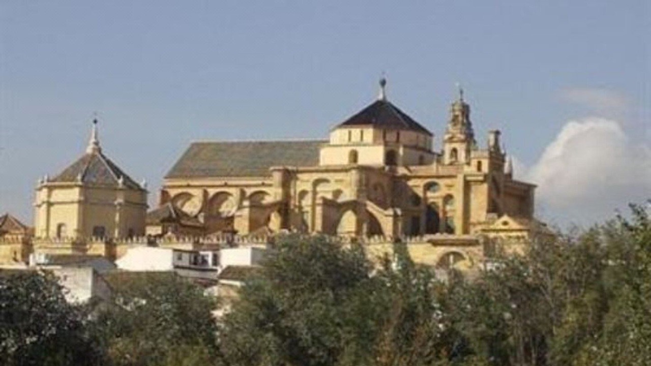 Photo of Buildings in Distrito Centro